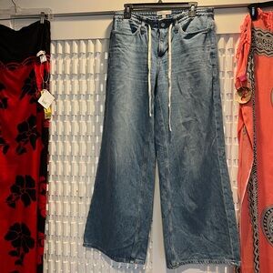 Banana republic slouch, straight, wide leg, drawstring, denim.